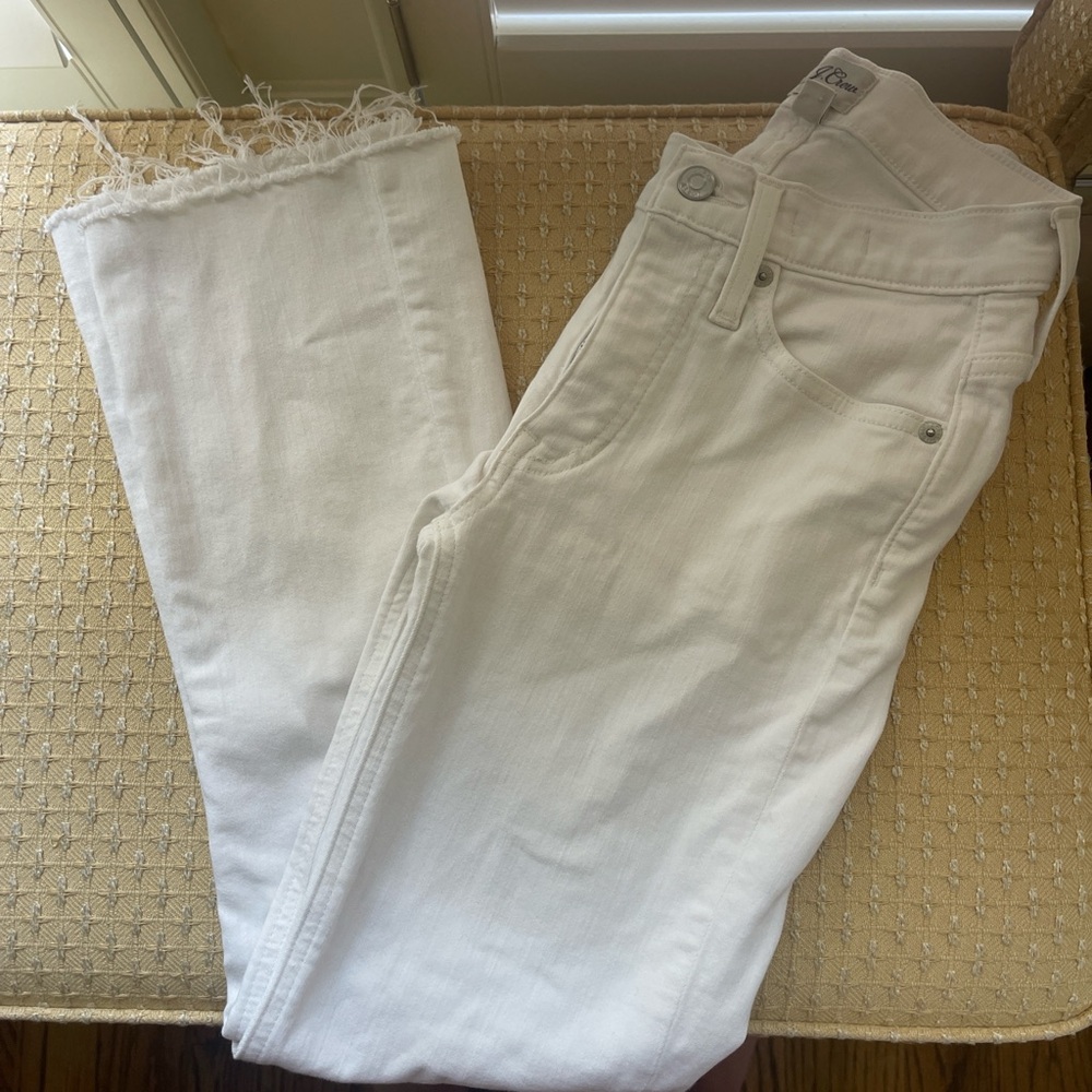 JCrew Demi book cut crop stretch Jean white like new size 24